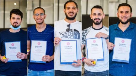 جمعية عتيدنا تخرج اول فوج في مجال الهايتك